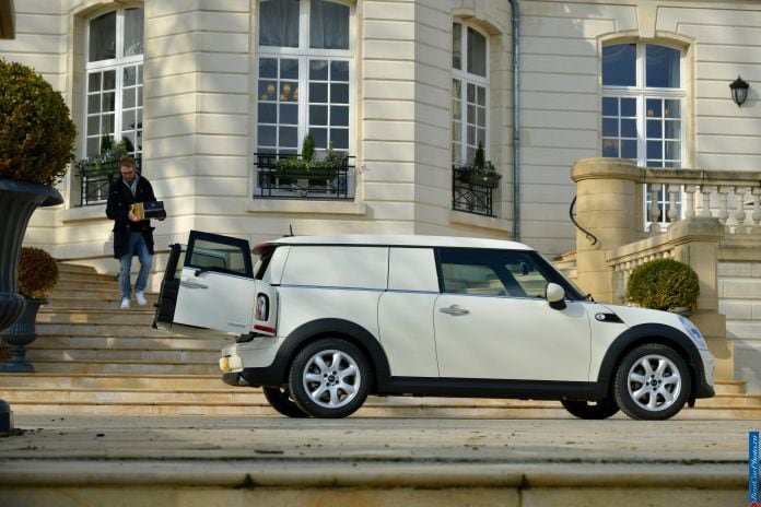 2013 Mini Clubvan - фотография 94 из 218