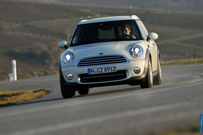 2013 Mini Clubvan - фотография 98 из 218