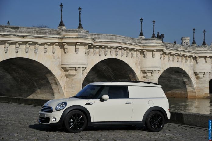 2013 Mini Clubvan - фотография 100 из 218