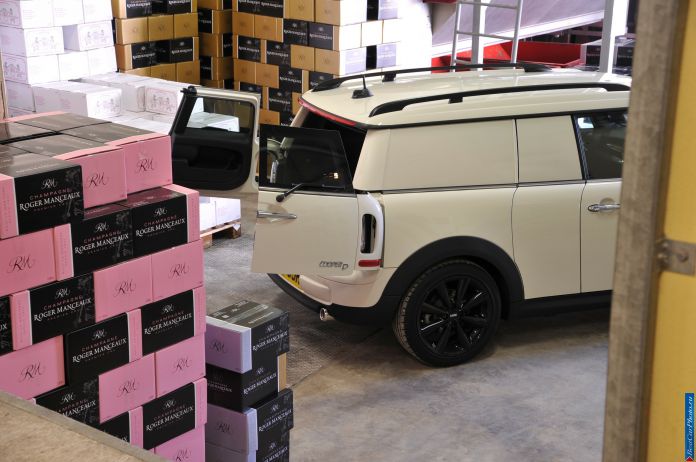 2013 Mini Clubvan - фотография 120 из 218