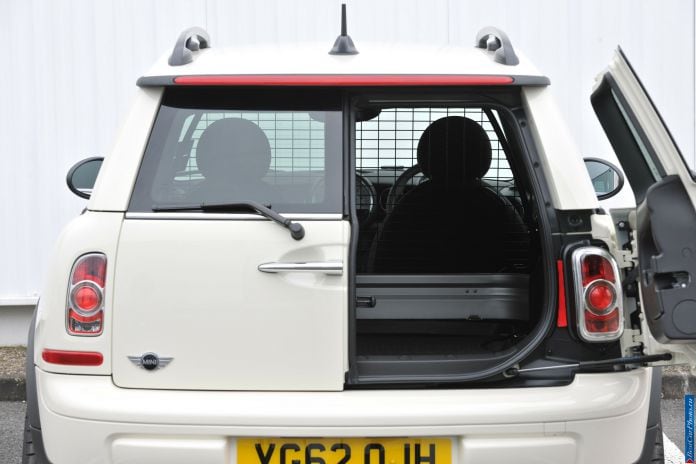 2013 Mini Clubvan - фотография 207 из 218