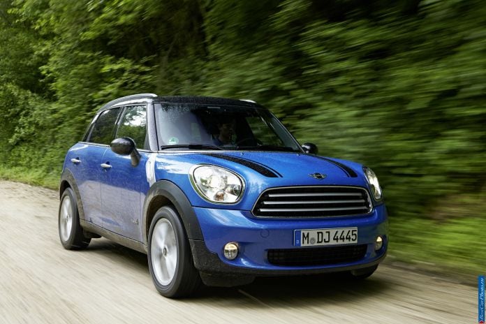 2013 Mini Cooper Countryman All4 - фотография 10 из 57