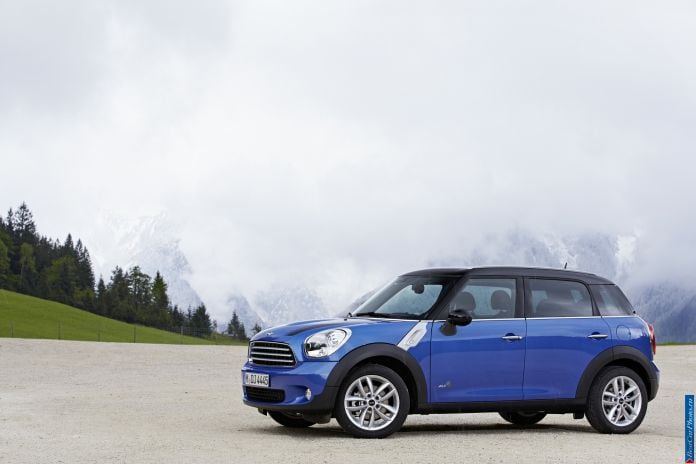 2013 Mini Cooper Countryman All4 - фотография 14 из 57