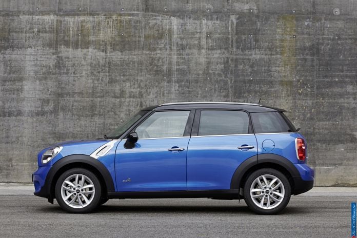 2013 Mini Cooper Countryman All4 - фотография 31 из 57
