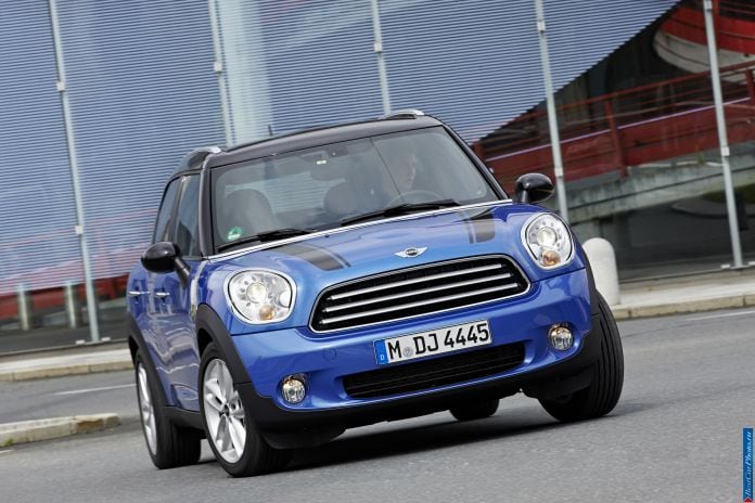 2013 Mini Cooper Countryman All4 - фотография 41 из 57