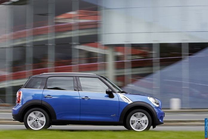 2013 Mini Cooper Countryman All4 - фотография 49 из 57