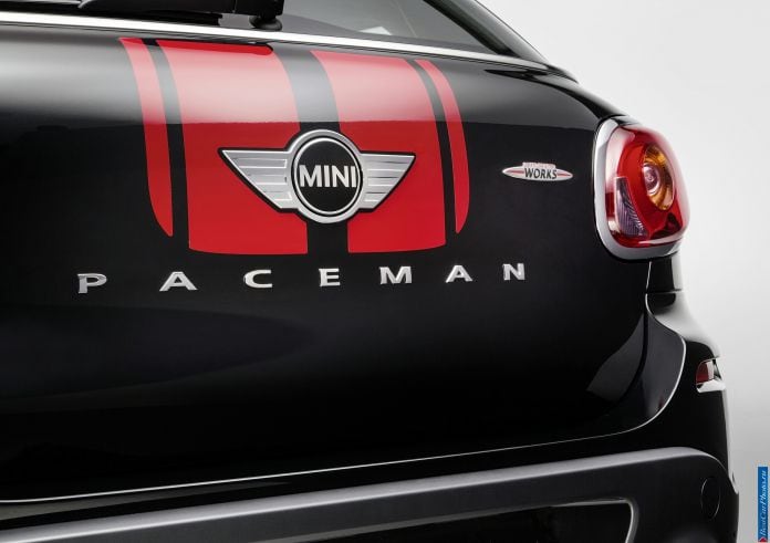 2013 Mini Paceman John Cooper Works - фотография 10 из 23