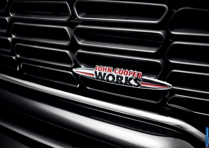 2013 Mini Paceman John Cooper Works - фотография 11 из 23