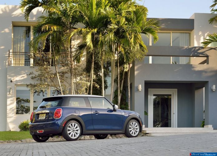 2015 MINI Cooper - фотография 91 из 160