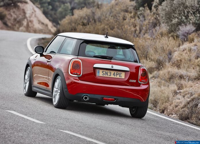 2015 MINI Cooper - фотография 94 из 160