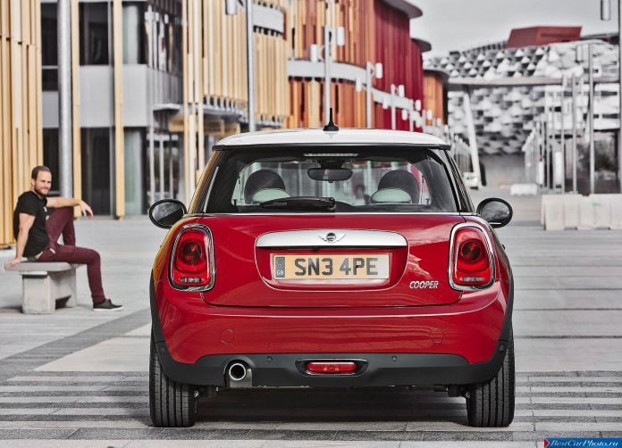 2015 MINI Cooper - фотография 116 из 160