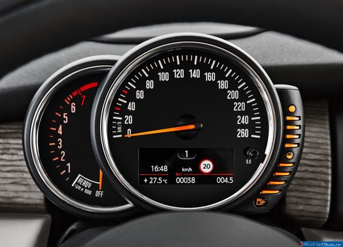 2015 MINI Cooper - фотография 136 из 160