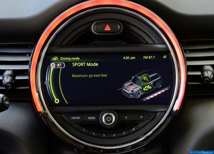 2015 MINI Cooper - фотография 142 из 160