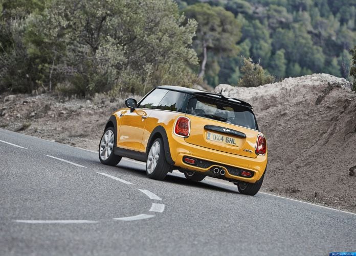 2015 MINI Cooper S - фотография 63 из 138