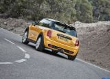mini_2015-cooper_s_1600x1200_064.jpg