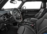 mini_2015-cooper_s_1600x1200_077.jpg