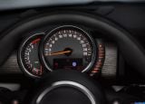 mini_2015-cooper_s_1600x1200_084.jpg