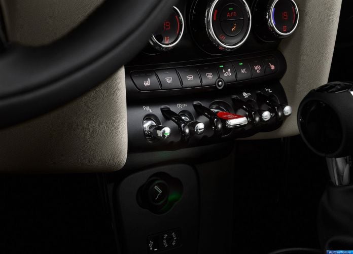 2015 MINI Cooper S - фотография 88 из 138
