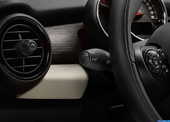 2015 MINI Cooper S - фотография 90 из 138