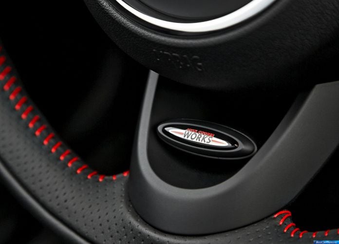 2015 MINI Cooper S - фотография 99 из 138