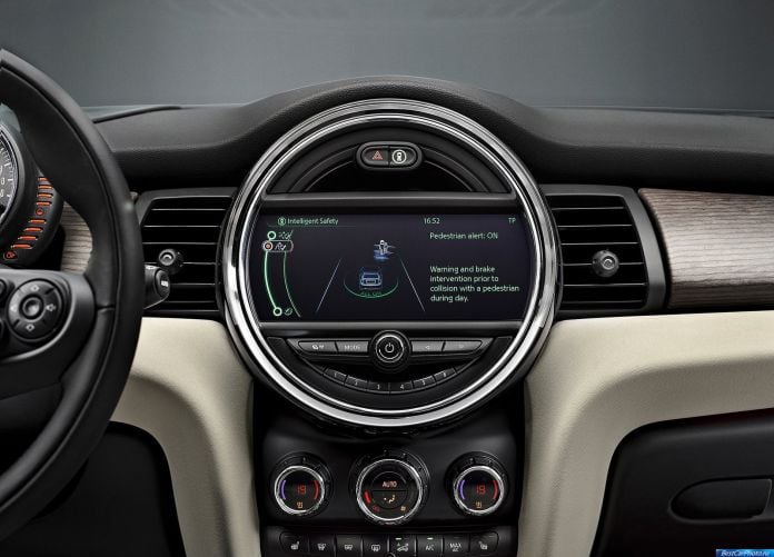 2015 MINI Cooper S - фотография 103 из 138