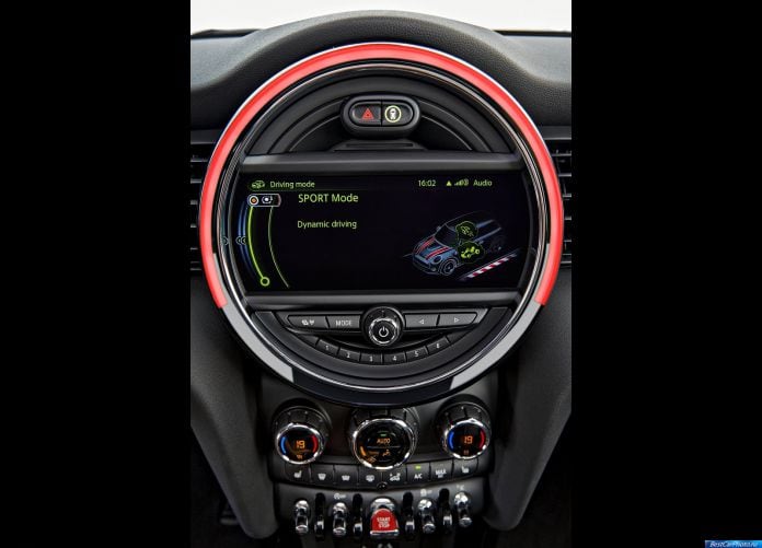2015 MINI Cooper S - фотография 137 из 138