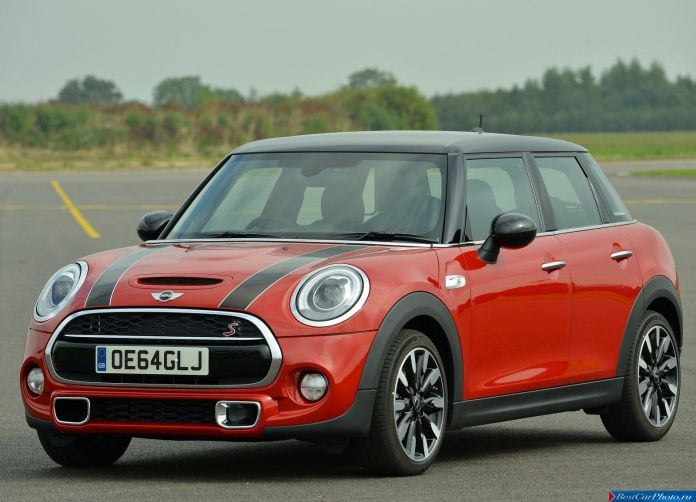 2015 Mini Cooper S 5-door - фотография 1 из 156