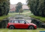 mini_2015_cooper_s_5-door_036.jpg