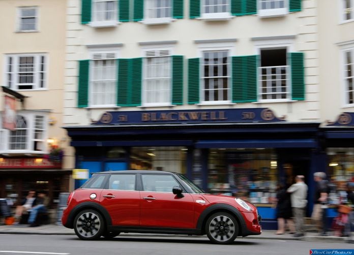 2015 Mini Cooper S 5-door - фотография 45 из 156