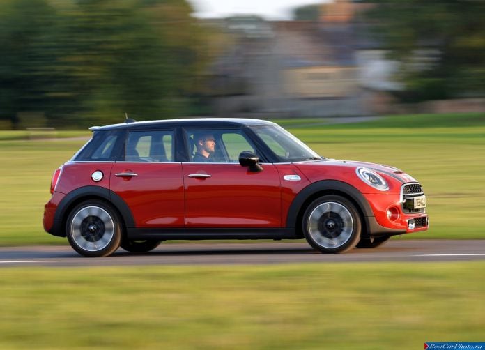 2015 Mini Cooper S 5-door - фотография 48 из 156