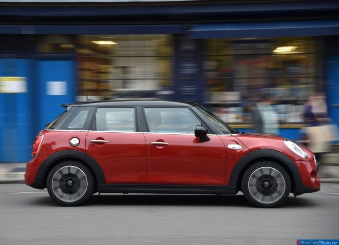 2015 Mini Cooper S 5-door - фотография 49 из 156