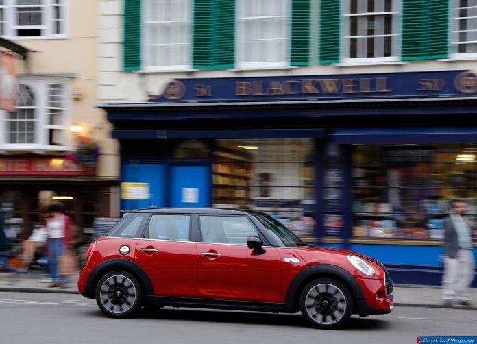 2015 Mini Cooper S 5-door - фотография 51 из 156