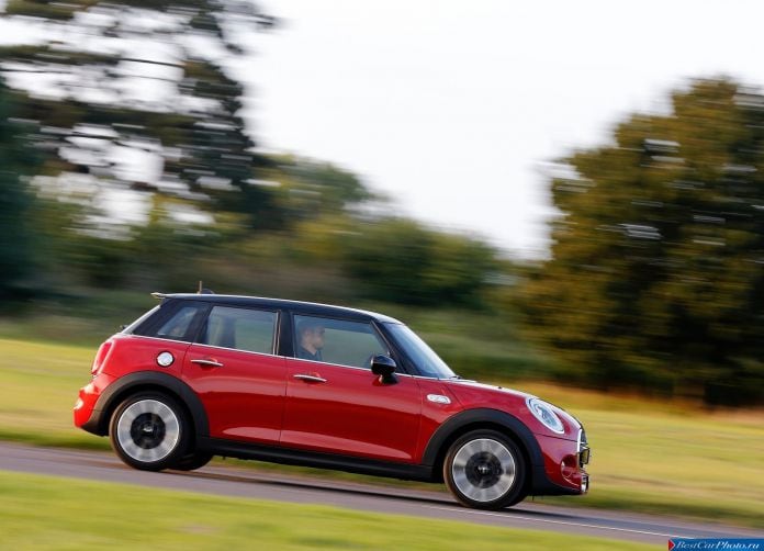 2015 Mini Cooper S 5-door - фотография 52 из 156