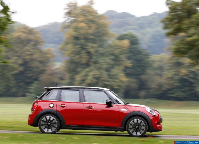 2015 Mini Cooper S 5-door - фотография 54 из 156