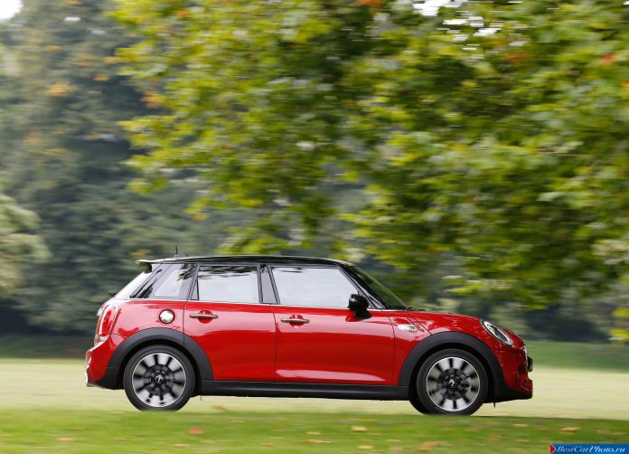 2015 Mini Cooper S 5-door - фотография 56 из 156
