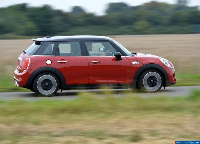 2015 Mini Cooper S 5-door - фотография 57 из 156