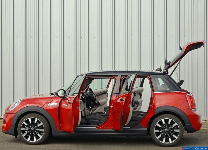2015 Mini Cooper S 5-door - фотография 64 из 156