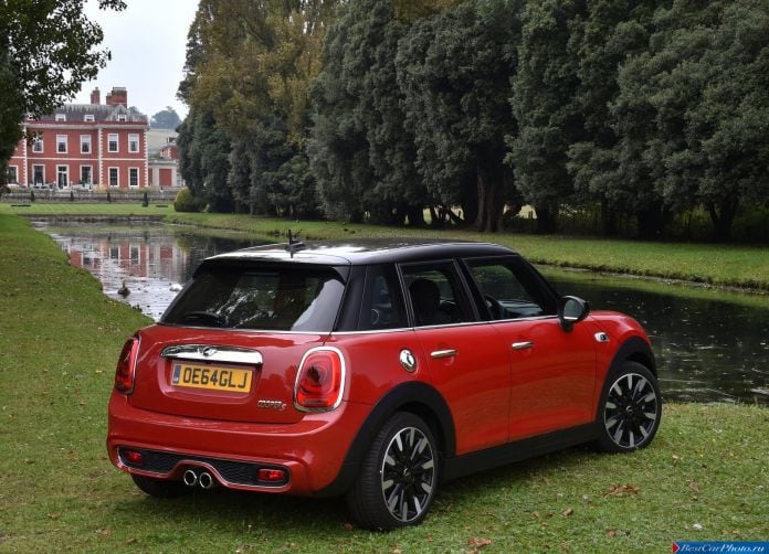 2015 Mini Cooper S 5-door - фотография 66 из 156