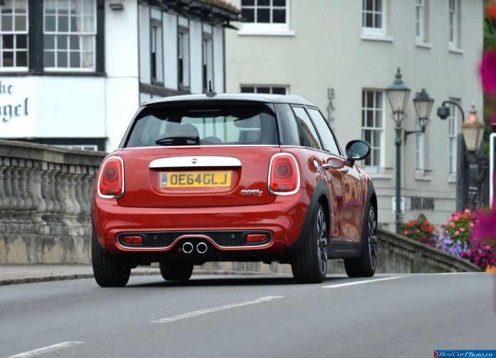 2015 Mini Cooper S 5-door - фотография 67 из 156