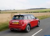 mini_2015_cooper_s_5-door_082.jpg