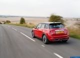 mini_2015_cooper_s_5-door_083.jpg