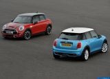 mini_2015_cooper_s_5-door_102.jpg
