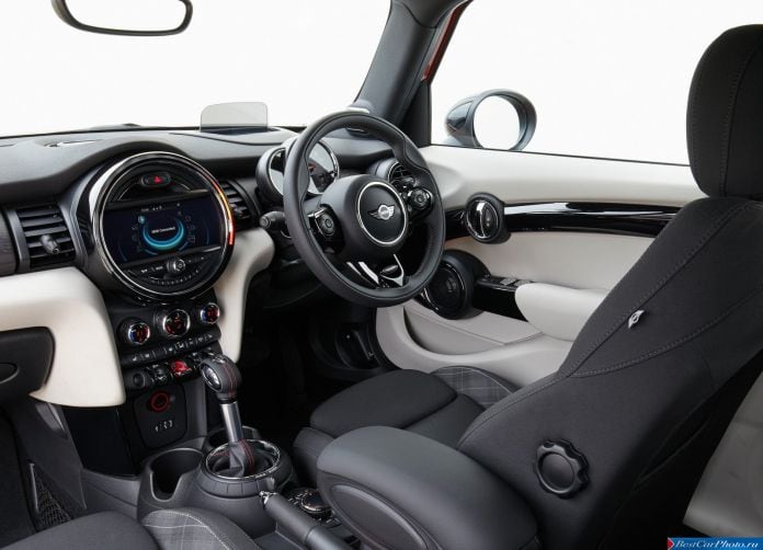 2015 Mini Cooper S 5-door - фотография 107 из 156
