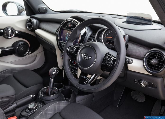 2015 Mini Cooper S 5-door - фотография 110 из 156