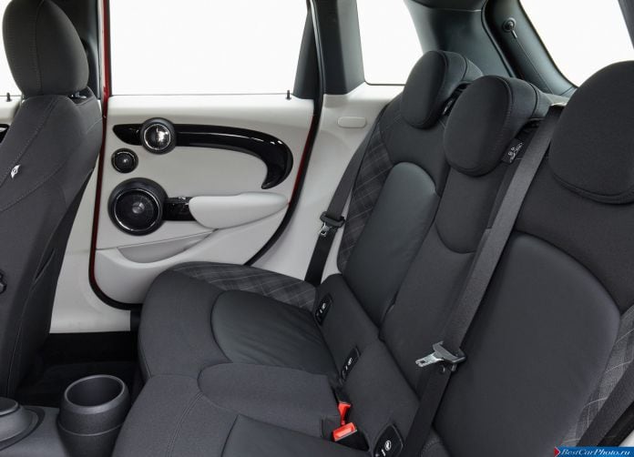 2015 Mini Cooper S 5-door - фотография 115 из 156