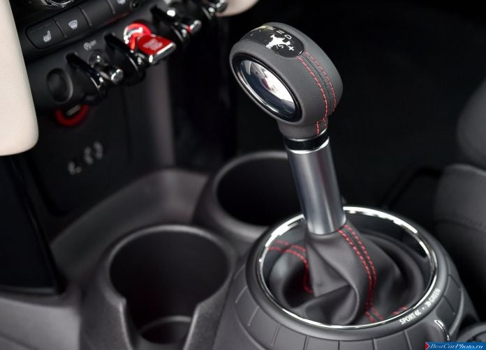 2015 Mini Cooper S 5-door - фотография 117 из 156