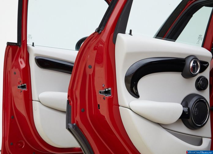 2015 Mini Cooper S 5-door - фотография 122 из 156