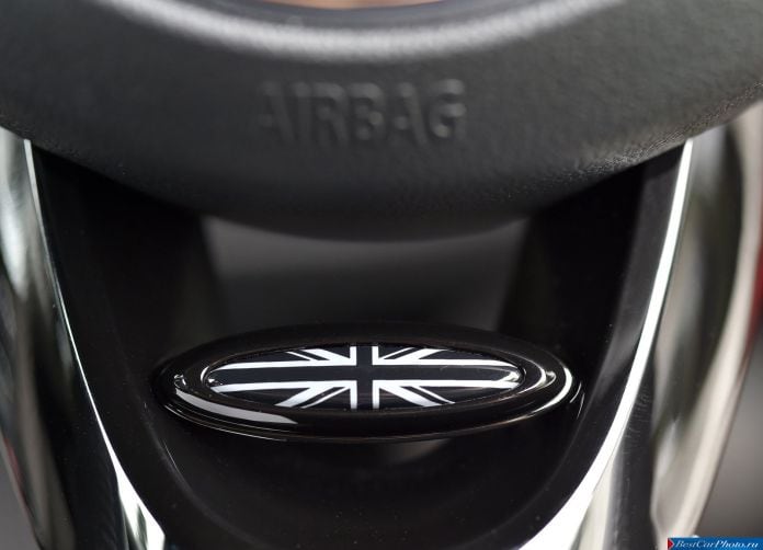 2015 Mini Cooper S 5-door - фотография 130 из 156