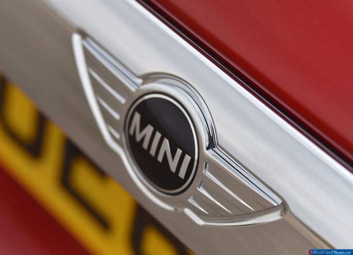 2015 Mini Cooper S 5-door - фотография 149 из 156