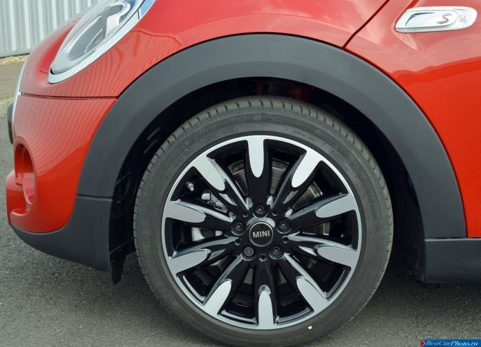 2015 Mini Cooper S 5-door - фотография 152 из 156